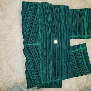 Lululemon yoga pants